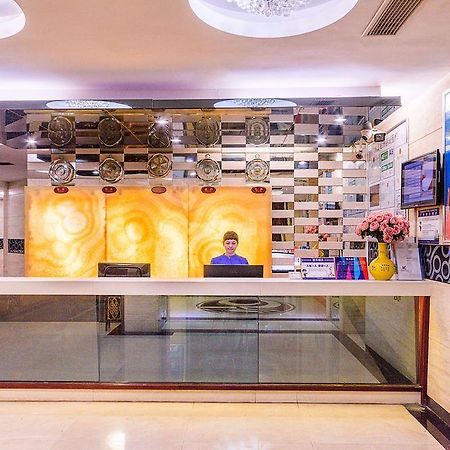 Kaiserdom Zhonghua Plaza Hotel Kuangcsou Kültér fotó
