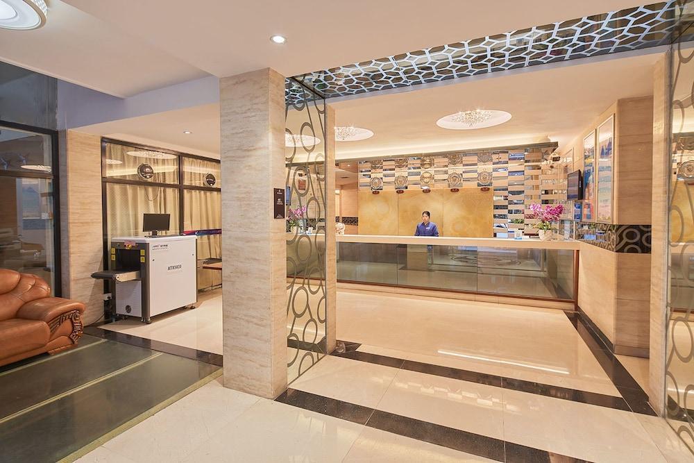 Kaiserdom Zhonghua Plaza Hotel Kuangcsou Kültér fotó